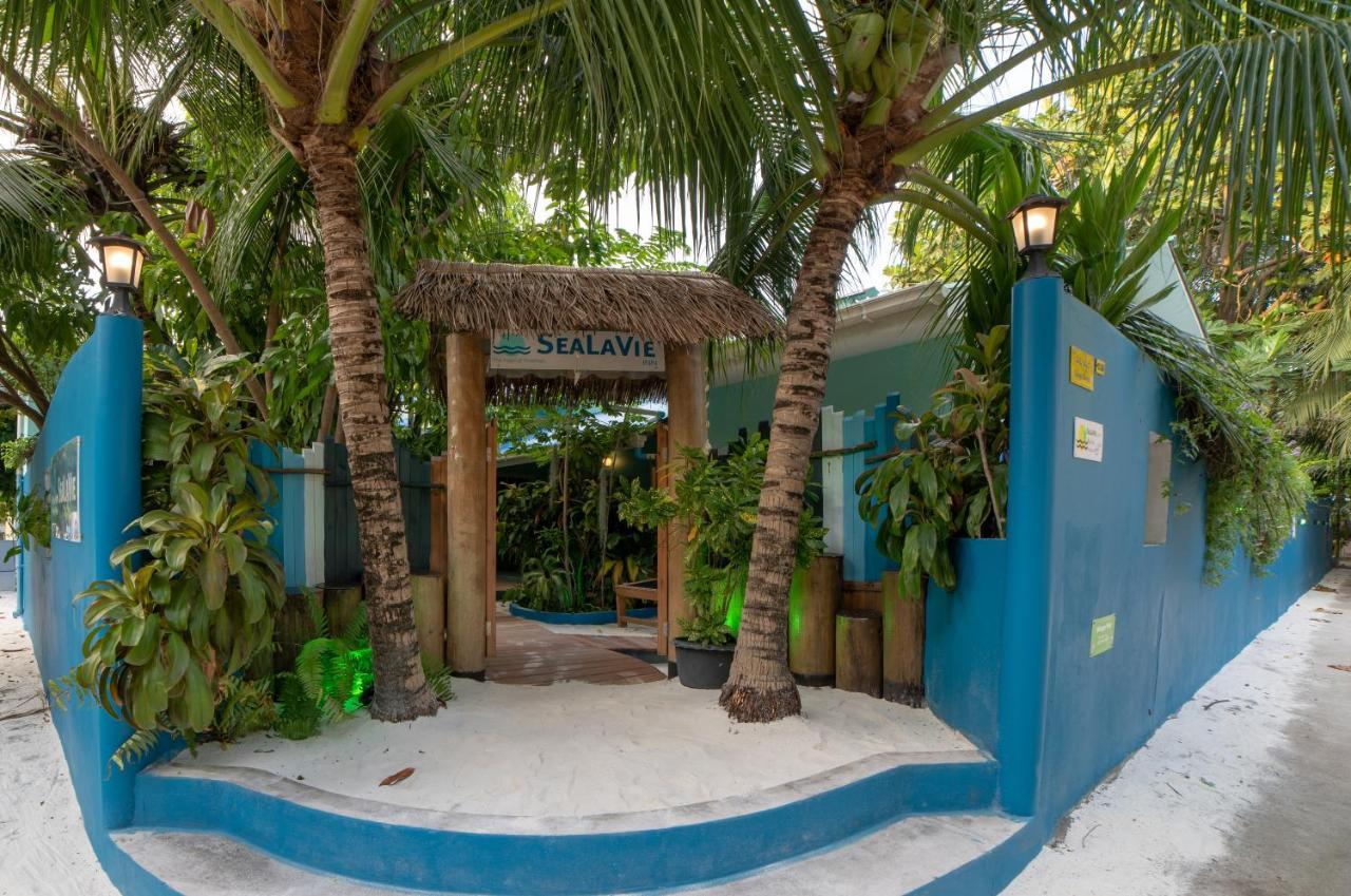 Sealavie Inn Ukulhas Island Bagian luar foto